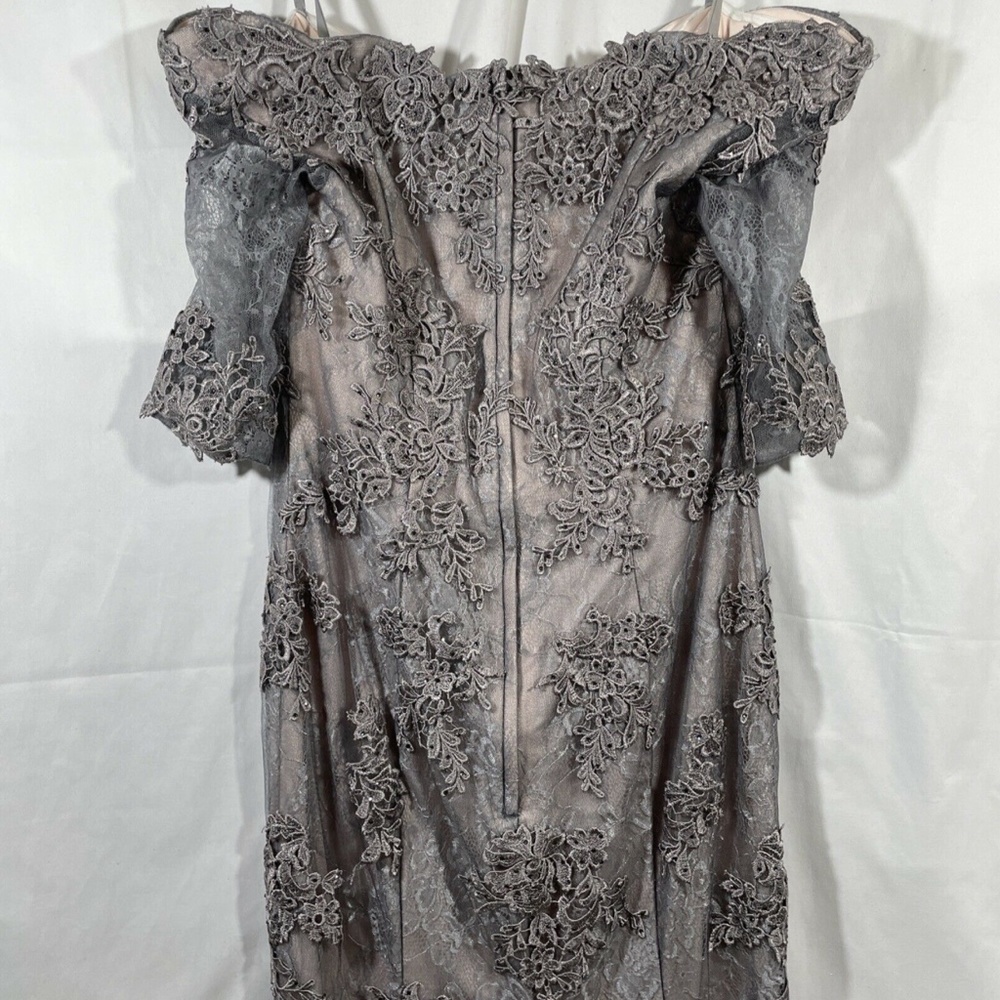 NEW $598 LA FEMME [‎ 4 ] Off the Shoulder Lace Mermaid Gown in Grey/Pink - Picture 11 of 12